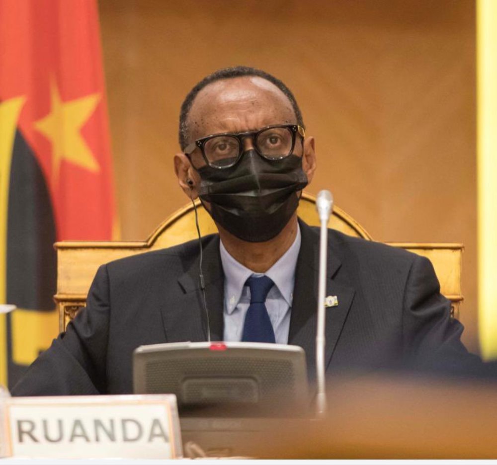 Kagame attending ICGLR Mini Summit on Central Africa. Photo Village Urugwiro