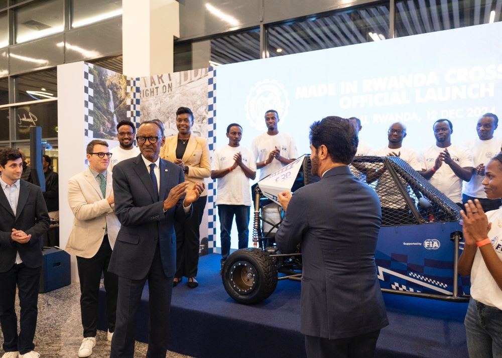 Before the cocktail reception, President Kagame, together with FIA President Mohammed bin Sulayem, unveiled the first-ever FIA Level 2 Affordable Cross Car produced in Africa.