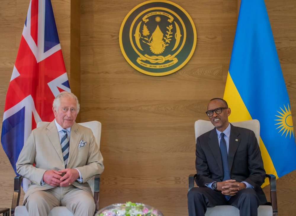 President Paul Kagame has held talks with Prince Charles at Urugwiro Village.