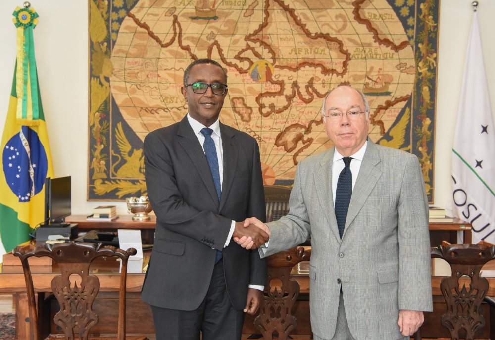 Minister Biruta and his counterpart of Brazil also signed a visa waiver deal.