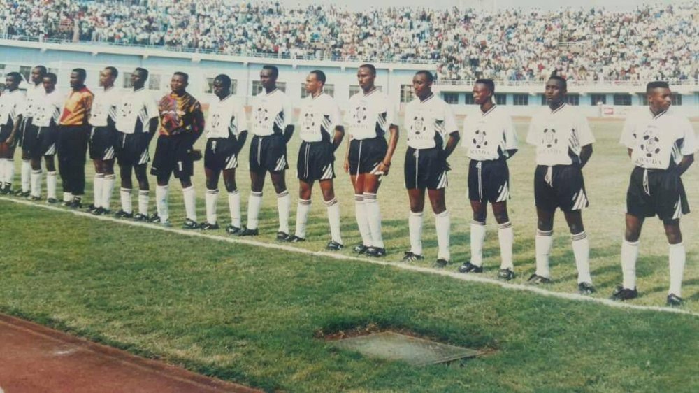 APR FC in 1996 during the final match of the OSMA (Military Championship), at Amahoro Stadium.