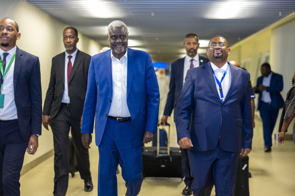Moussa Faki Mahamat, Chairperson of the African Union (AU) Commission, has been asked to leave a closed-door session of the extraordinary summit of East African Community (EAC) and Southern African Development Community (SADC) leaders in Dar es Salaam, Tanzania.