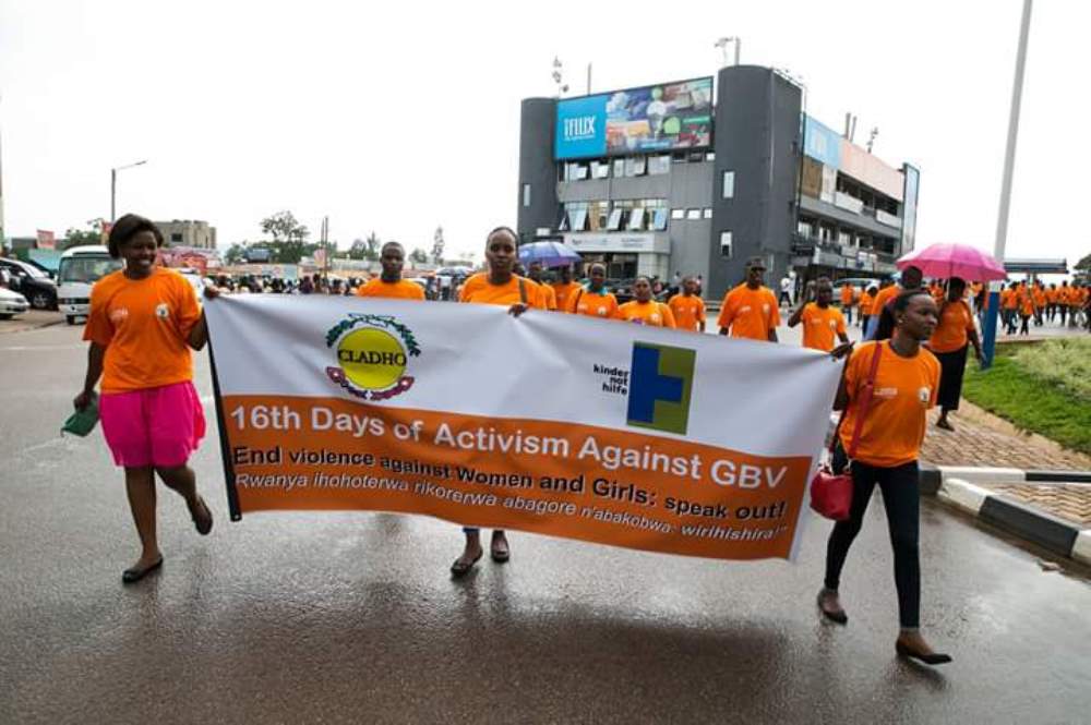 Different people participated in a walk from Parliamentary Buildings in Kimihurura to Amahoro Mini Stadium.