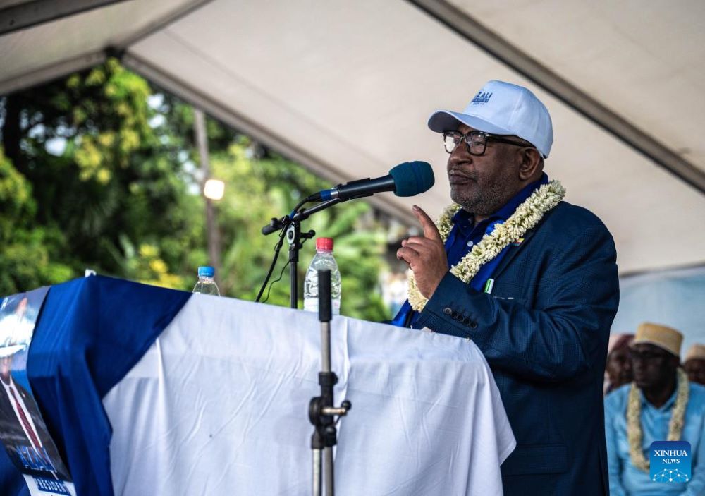 File photo taken on Jan. 12, 2024 shows incumbent President of the Comoros Azali Assoumani giving a speech in a pre-election rally in Moroni, capital of Comoros. Incumbent President of the Comoros Azali Assoumani has won the presidential election by garnering over 60 percent of the votes, according to preliminary results released Tuesday by the country's Independent National Electoral Commission. (Xinhua/Wang Guansen)