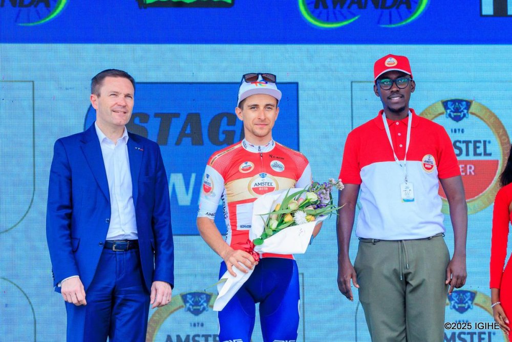 As a key sponsor, Amstel proudly awards the daily stage winner.