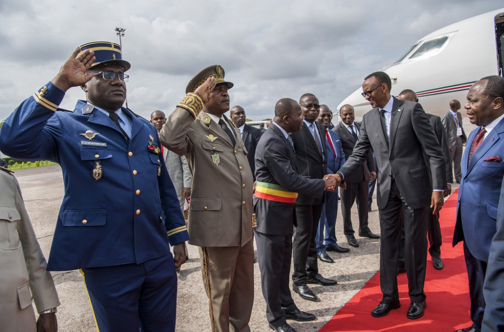President Kagame in Zimbabwe for ICGLR Heads of States summit