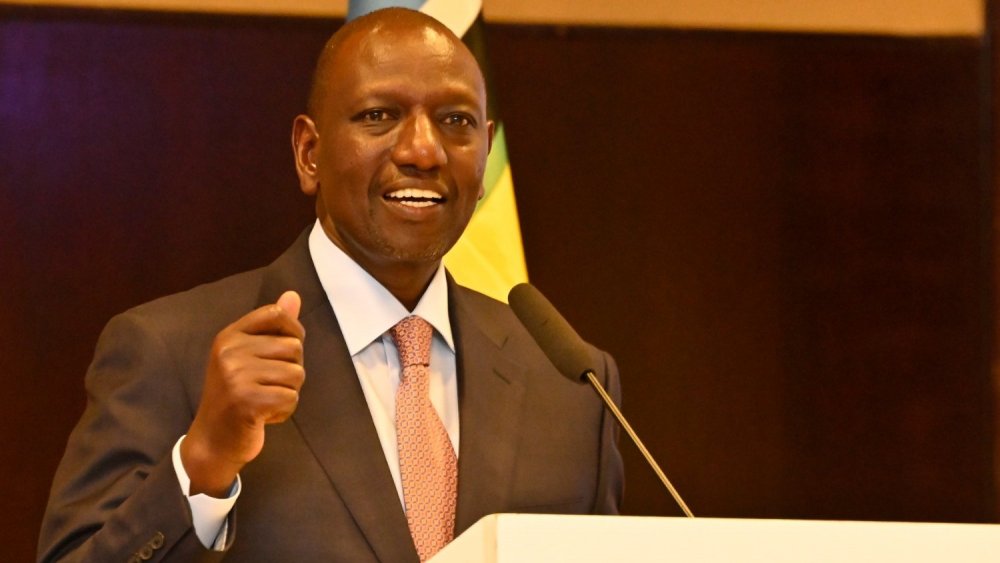 President Ruto has urged Kenyans living in Rwanda to invest in home country.
