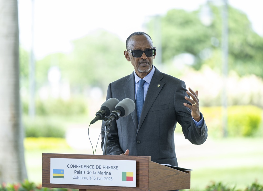 President Kagame emphasized the need for African countries to collaborate and work together to address the security challenges they face.