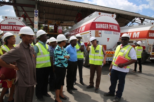 ENERGY and Minerals Minister Professor Sospeter Muhongo (fourth left) gets a briefing from Oryx Energy’s Managing Director Godfrey Fernandes when he visited their fuel storage facility in Dar es Salaam yesterday. Looking on (third left) is the Deputy Permanent Secretary in the Ministry, Dr Juliana Pallangyo, and other officials. (Photo by Courtesy of Maelezo) ENERGY and Minerals Minister Professor Sospeter Muhongo (fourth left) gets a briefing from Oryx Energy’s Managing Director Godfrey Fernandes when he visited their fuel storage facility in Dar es Salaam yesterday. Looking on (third left) is the Deputy Permanent Secretary in the Ministry, Dr Juliana Pallangyo, and other officials. (Photo by Courtesy of Maelezo)