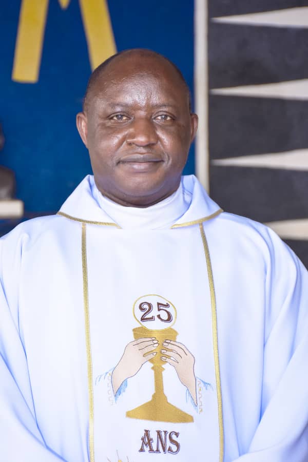 Father Dr. Ntivuguruzwa has been appointed as Bishop of Kabgayi Diocese. 