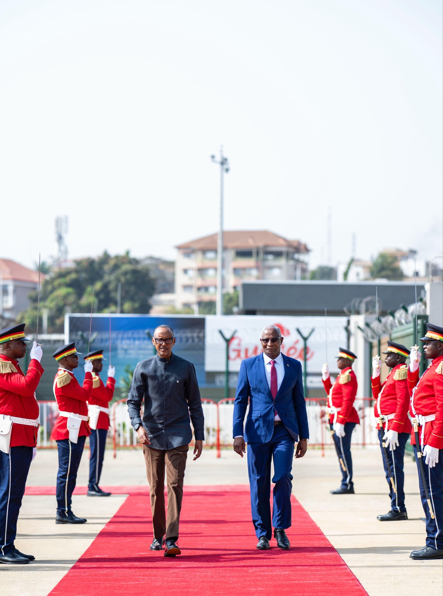 President Kagame was received on arrival by Guinea’s Prime Minister, Amadou Oury Bah, the Office of the President said.