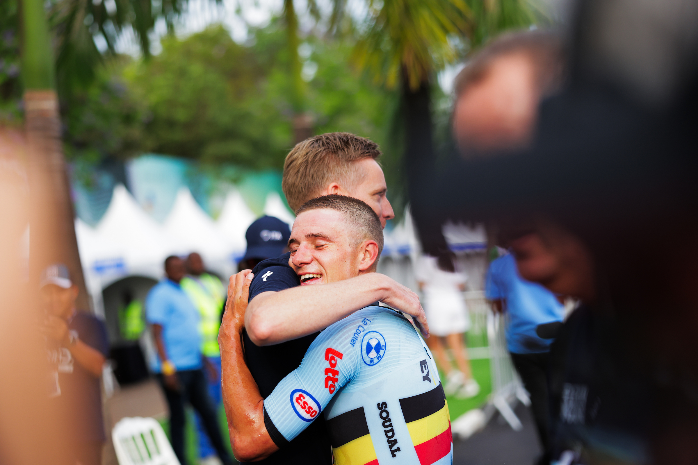 The 25-year-old star completed the 40.6-kilometre route in 49:46.03, averaging an impressive 48.9 km/h.