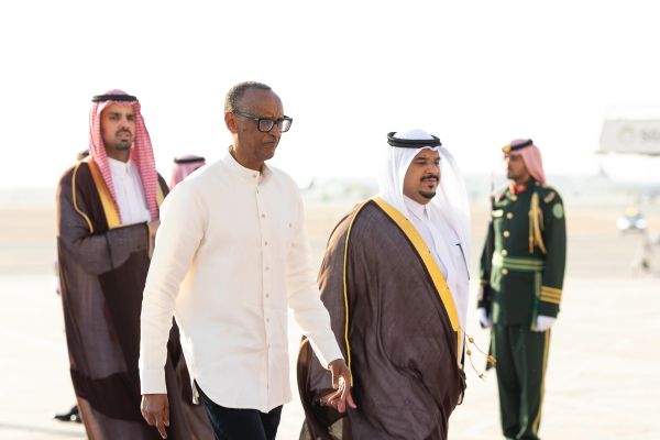 President Kagame arrived in Riyadh on Monday, October 27, joining global leaders, CEOs, investors, and policymakers for FII9, which runs through October 30 under the theme “The Key to Prosperity: Unlocking New Frontiers of Growth.”