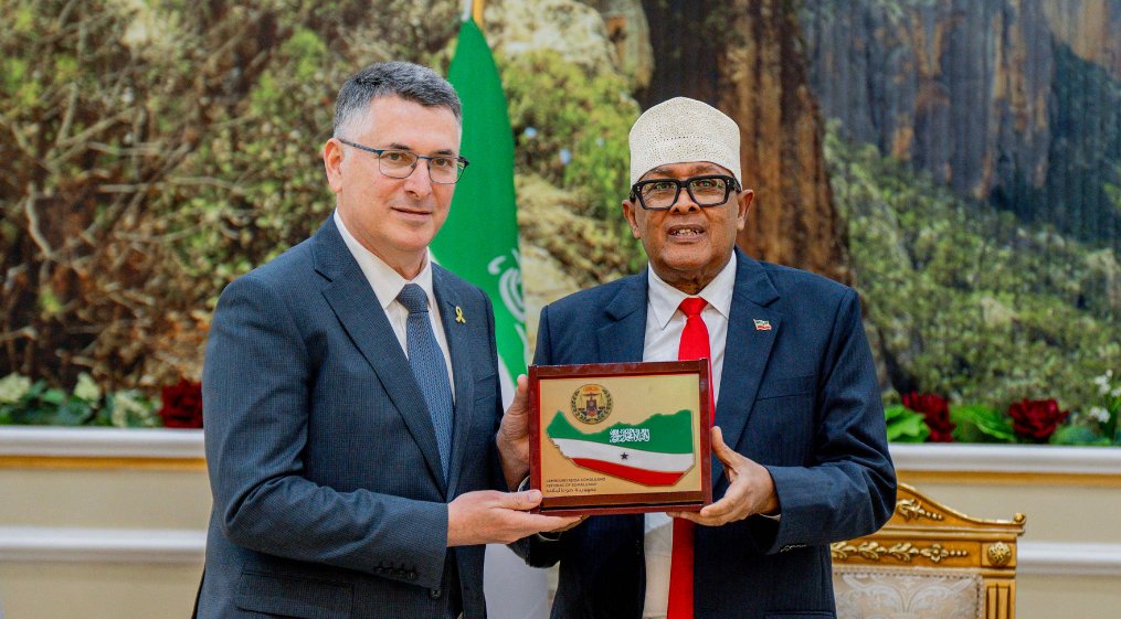 Israeli Foreign Minister Gideon Saar in Somaliland on Tuesday, nearly two weeks after Israel formally recognised the region as an independent state, becoming the first country to do so. The visit comes amid efforts by both sides to formalise diplomatic ties.