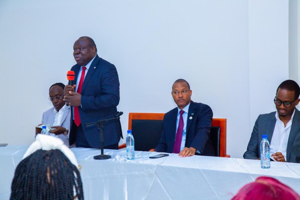 The Secretary General of the RPF Inkotanyi, Ambassador Christophe Bazivamo, on Sunday, December 28, 2025, met with Rwandans living in Brazzaville, the capital of the Republic of Congo, where he delivered a message from President Paul Kagame.