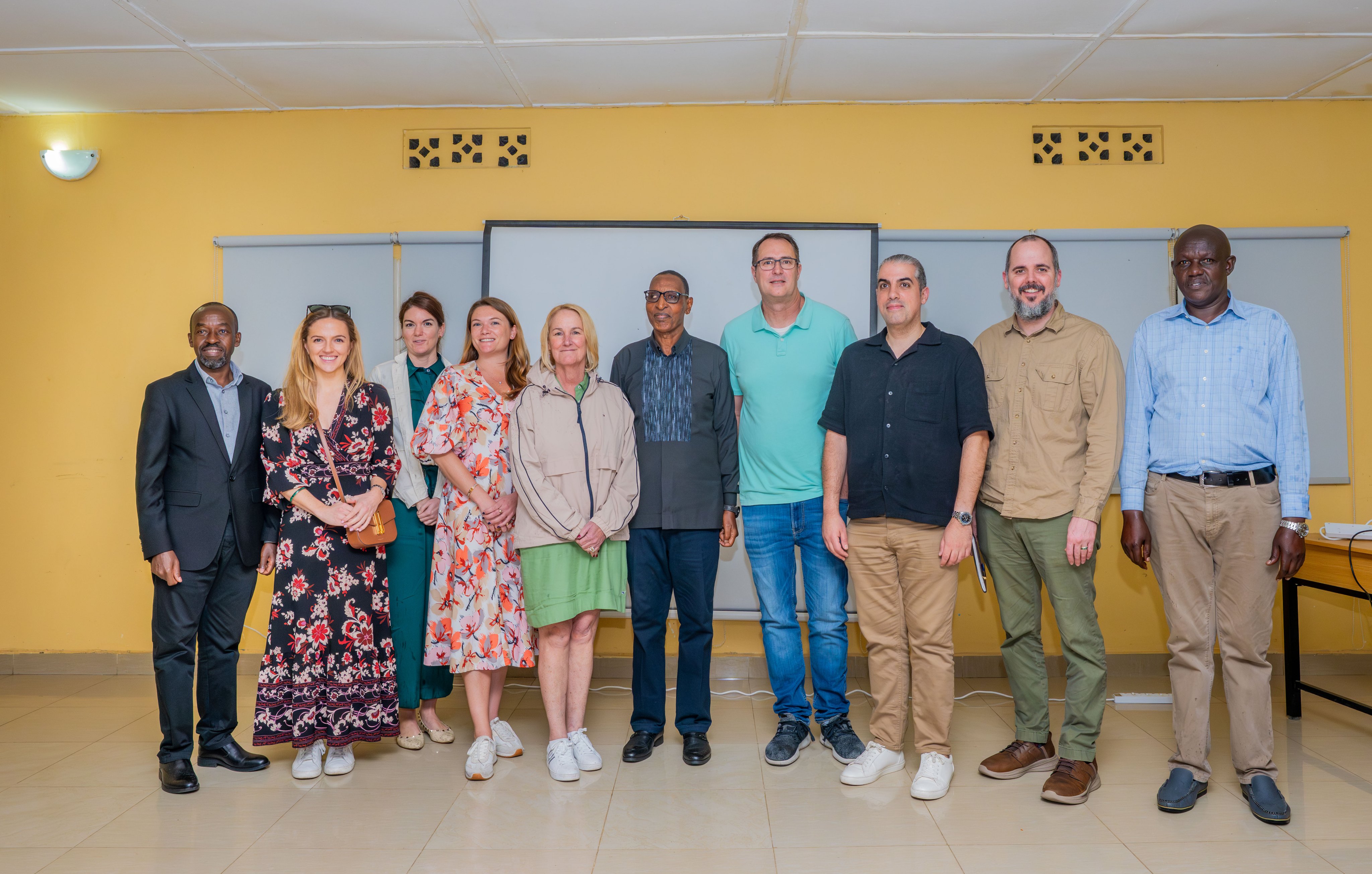 The delegation was briefed on Rwanda’s demobilisation and reintegration programme and heard testimonies from former combatants who chose peace and reintegration into civilian life.