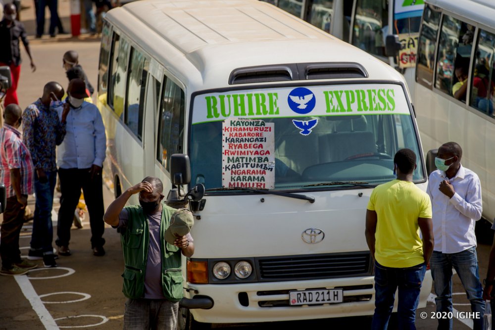 Public and private transport between provinces shall resume