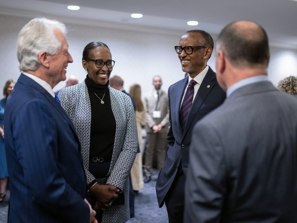 President Paul Kagame and First Lady Jeannette Kagame interacting with participants of US National Prayer Breakfast.