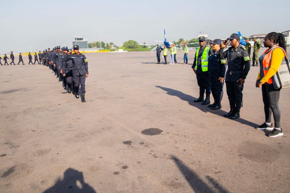 Commissioner of Police (CP) Yahaya Kamunuga saluted off the deployed contingent of 160 Police officers, majority women, at Kigali International Airport, and received the outgoing contingent, on behalf of the RNP leadership.