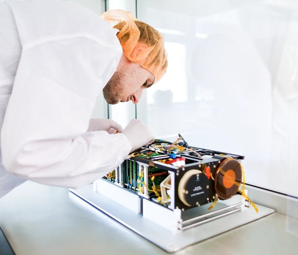 In Rwanda, a satellite similar to TROLL is also being developed, and it is expected to be launched into space in June 2026.