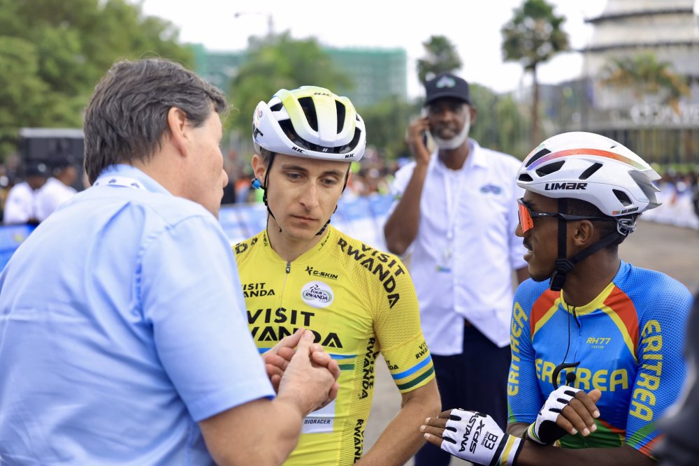 Fabien Doubey and Henok Mulubrhan, who were leading the general classification, spoke with the UCI commissioner who attended the conclusion of the 2025 Tour du Rwanda.
