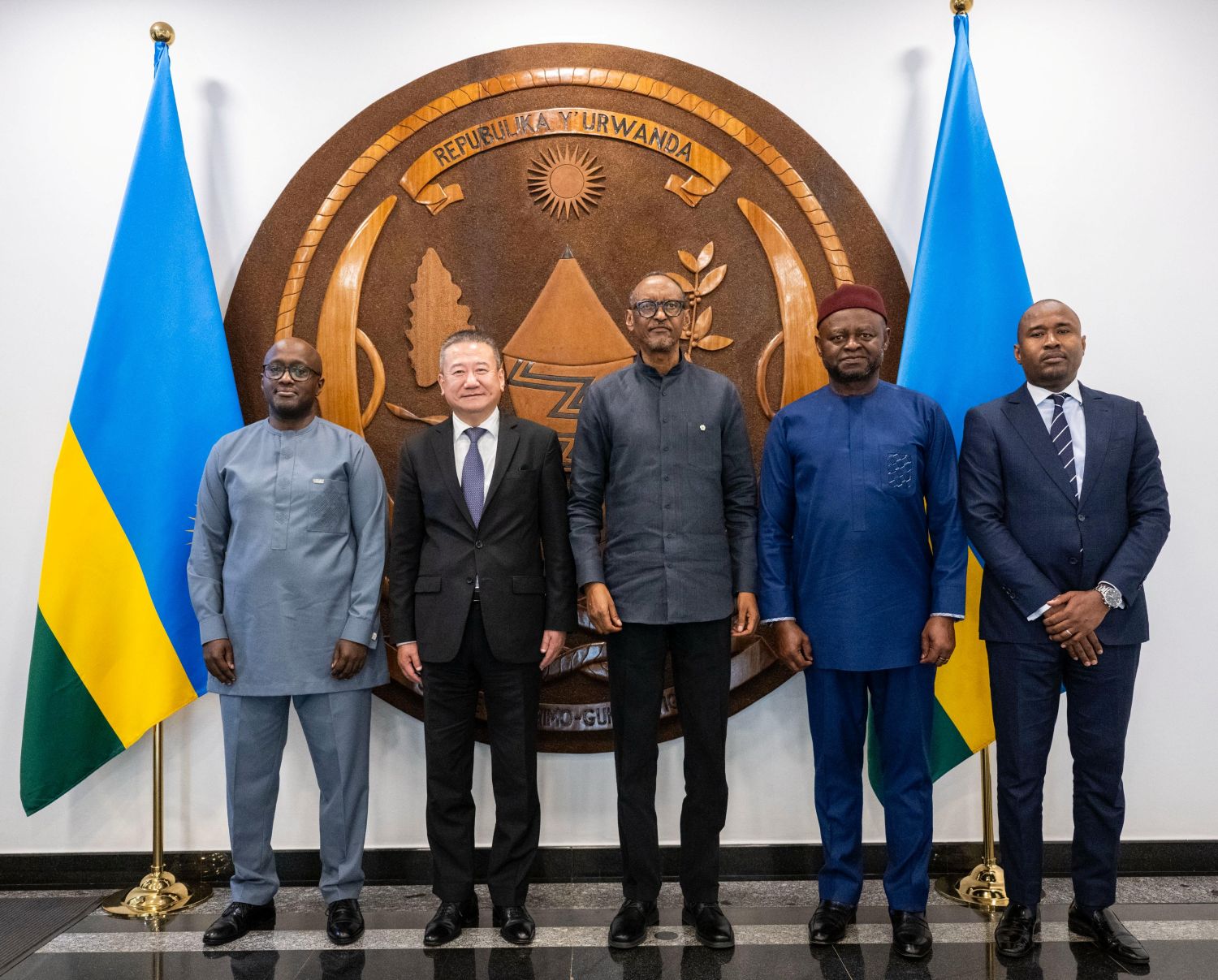 The meeting, held at Urugwiro Village, centered on the importance of supporting ongoing regional processes and strengthening efforts to address the root causes of conflict. 