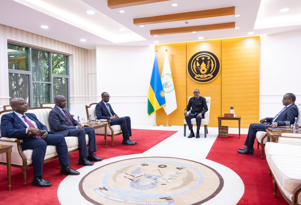 The meeting was also attended by Rwanda's Minister of Foreign Affairs, Dr. Vincent Biruta.