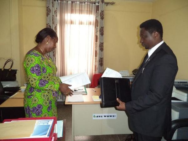 The president of Green Party political party Dr.Frank Habineza filing the petition to the parliament 
