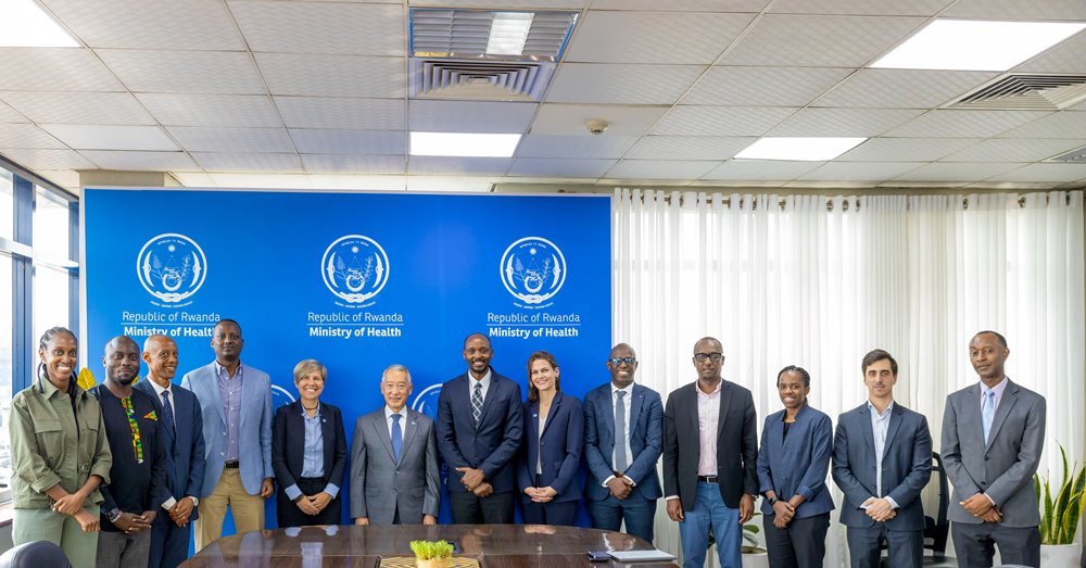 Participants at the signing of the cooperation agreement between Rwanda and the International Vaccine Institute.