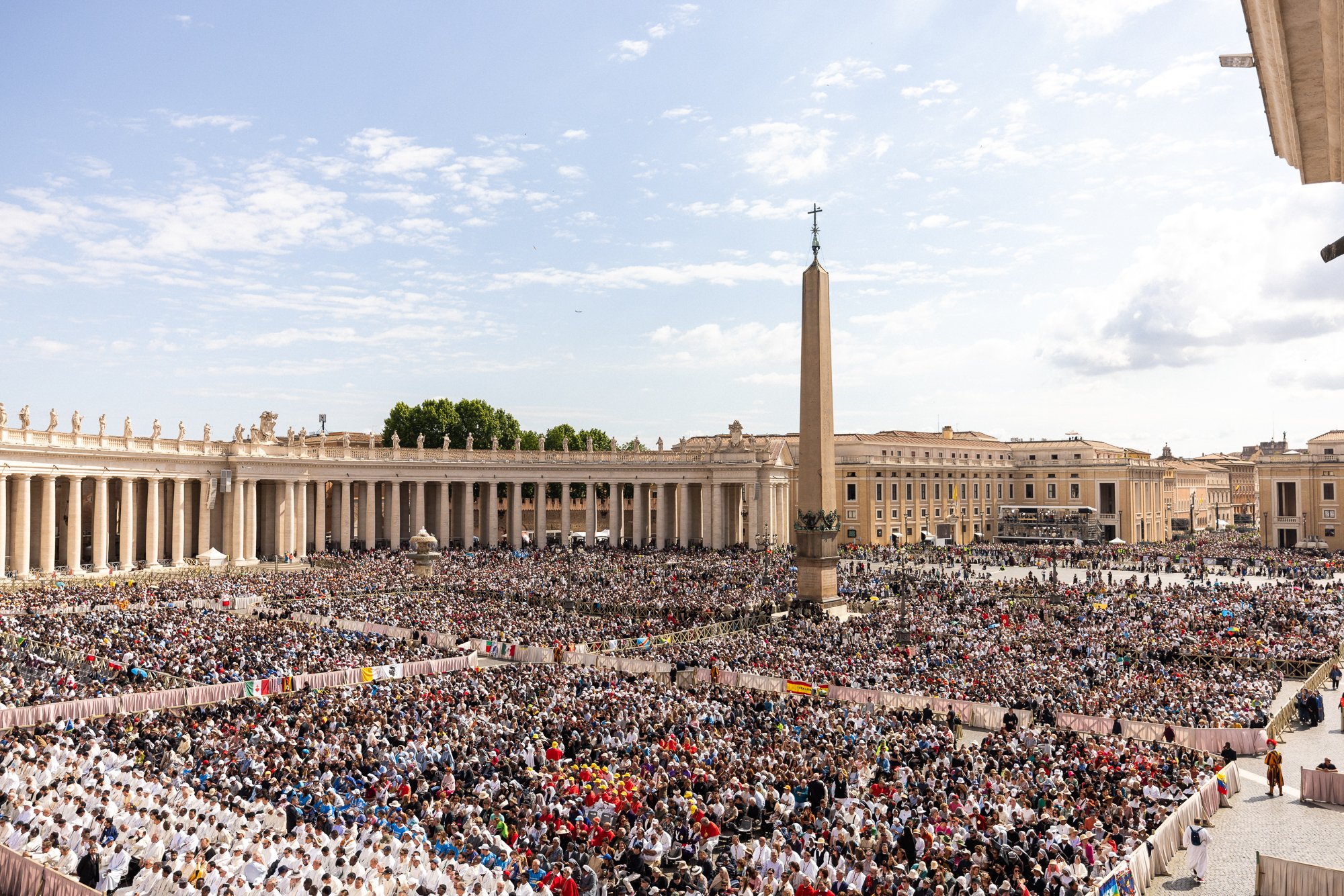 St. Peter’s Square was filled with an estimated 100,000 faithful at the start of the liturgy, a crowd that swelled to 200,000 as the two-hour ceremony progressed. 