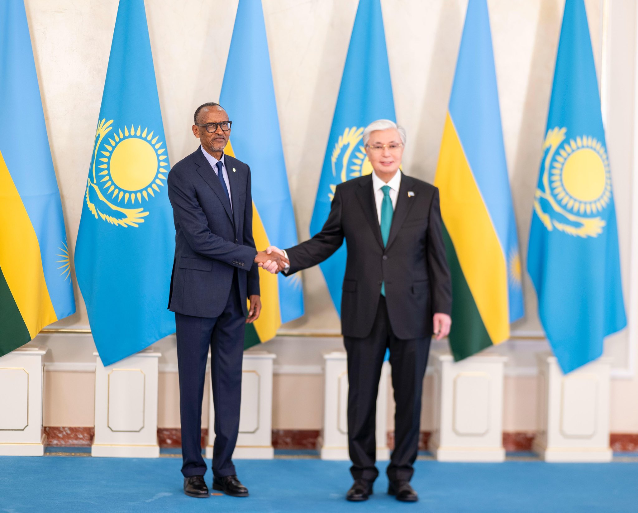 The two leaders engaged in tête-à-tête discussions, followed by expanded talks with their respective delegations.