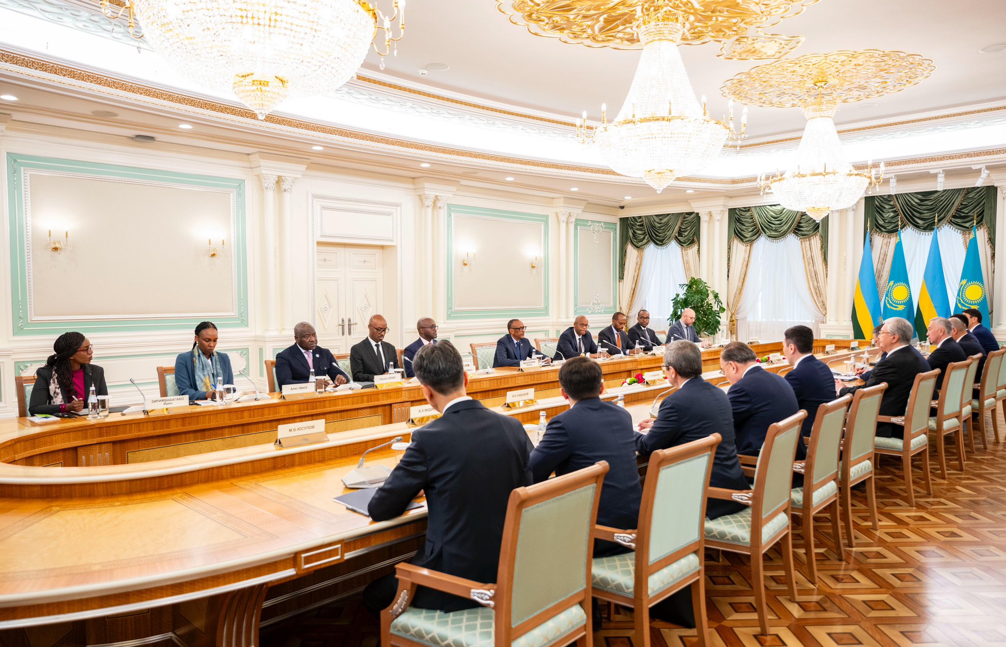 During the meeting, the two sides outlined priority areas for further cooperation, including trade, investment, transport, agriculture, digitalisation, e-government, and finance.
