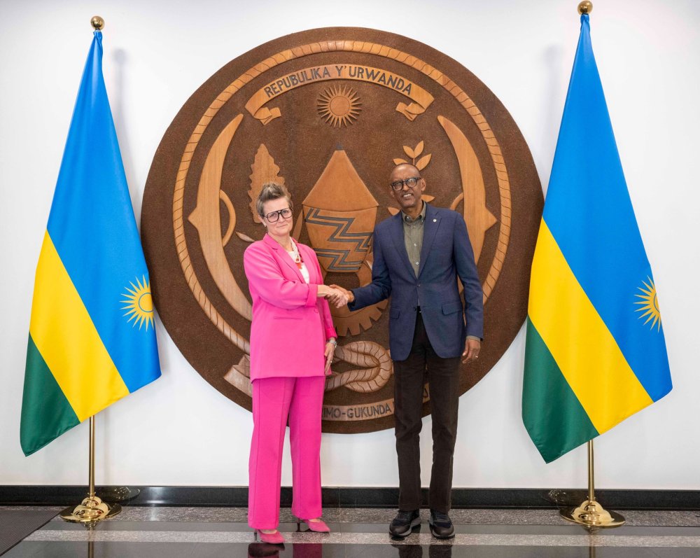 President Paul Kagame hosted outgoing Swedish Ambassador Johanna Teague at Urugwiro Village.