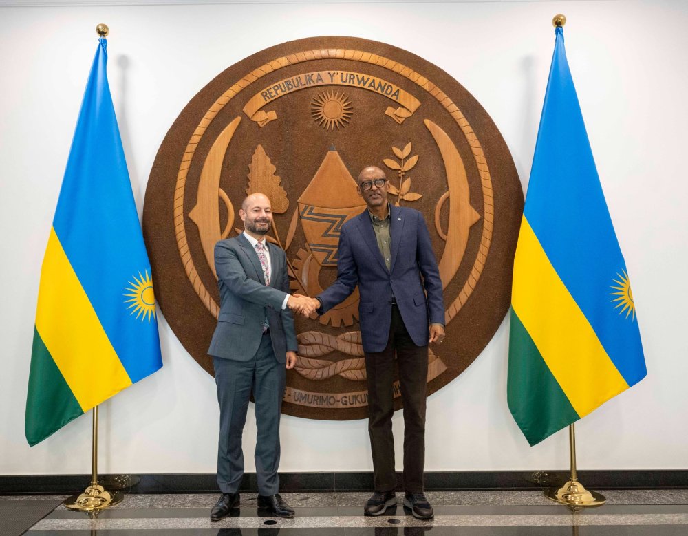 President Paul Kagame also received outgoing United Kingdom (UK) High Commissioner Omar Daair at his office.