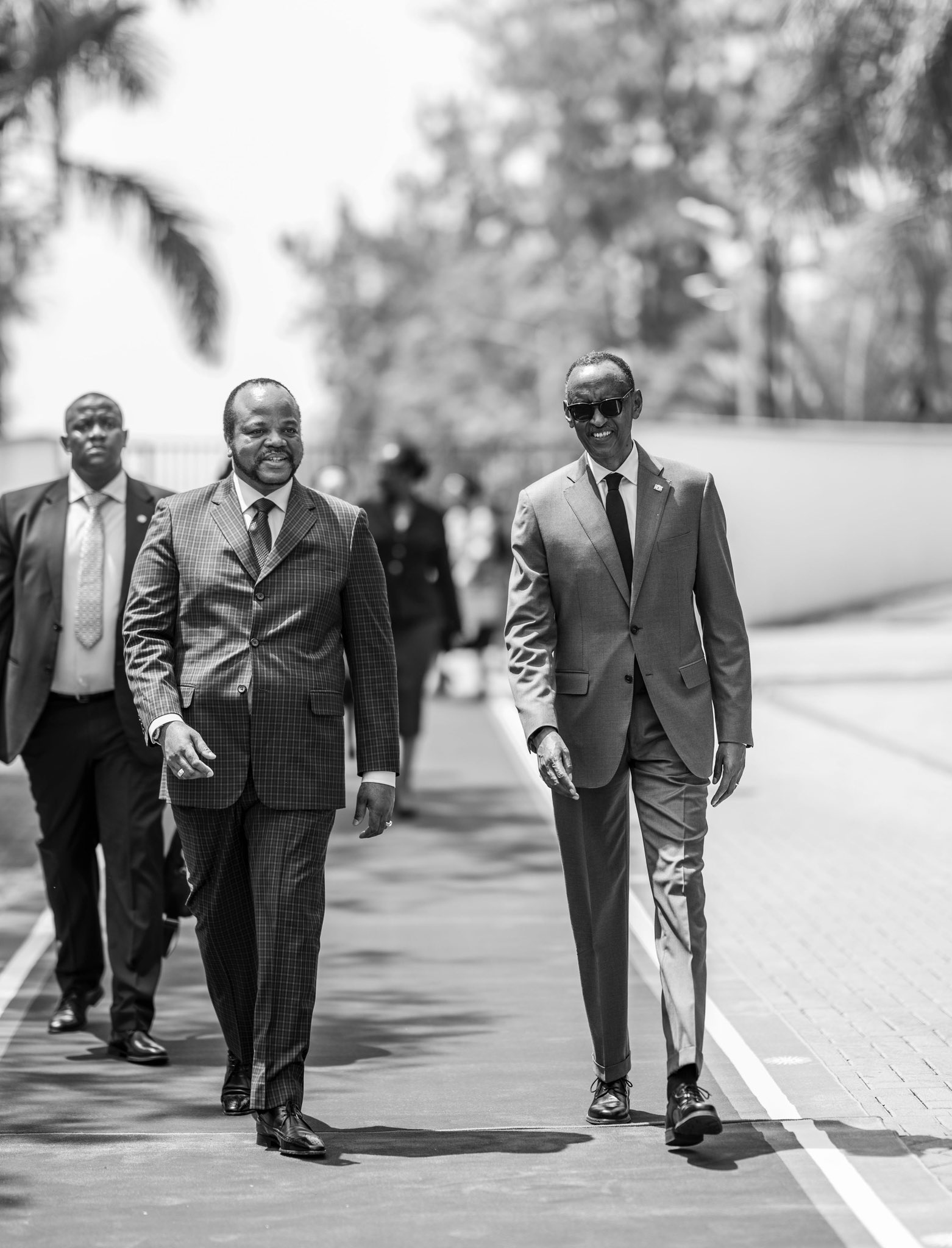 King Mswati III and President Paul Kagame at Urugwiro Village.