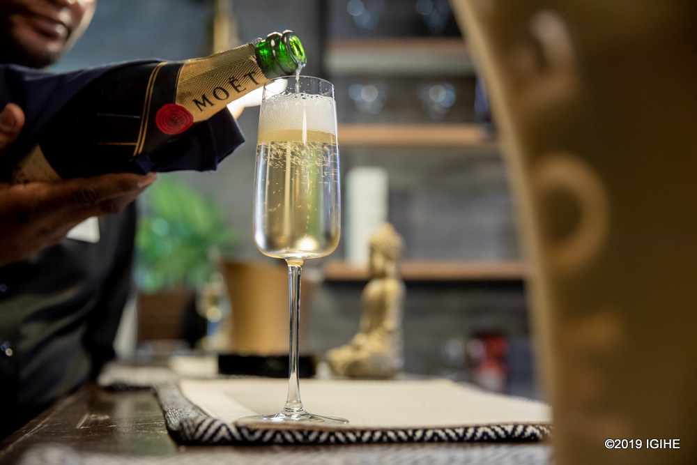 Guests enjoyed the bubbly and lively taste of Moët & Chandon Champagne