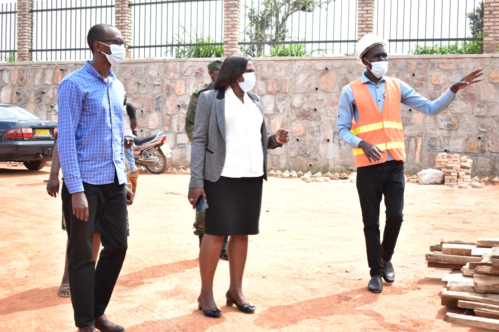 Officials at the launch of the business workshop center in Nyanza district.
