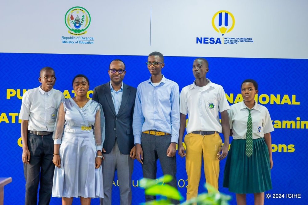 Results announced today indicate a strong performance by girls in primary school, while boys excelled in Ordinary Level exams.