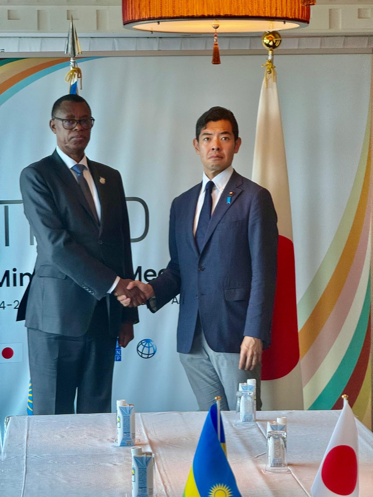 Gen. (Rtd) James Kabarebe, Rwanda’s Minister of State for Foreign Affairs in Charge of Regional Cooperation held a meeting with his Japanese counterpart, Tsuji Kiyoto, on Sunday, August 25, 2024.