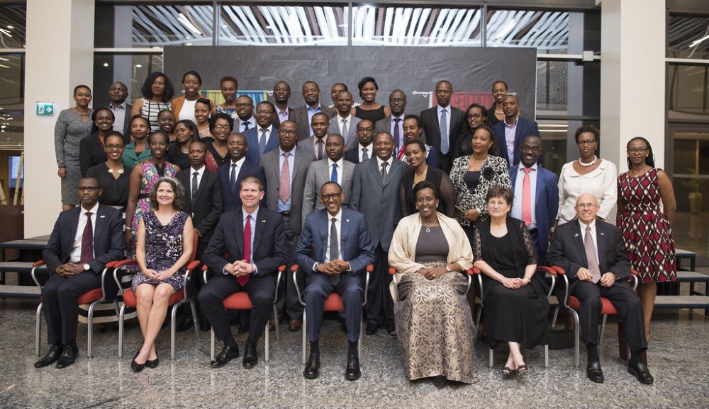 In the night of the 10th February 2017, President Kagame and First Lady celebrated the 10th anniversary of good relations between Rwanda and Oklahoma Christian University, hosting more than 420 Rwandans