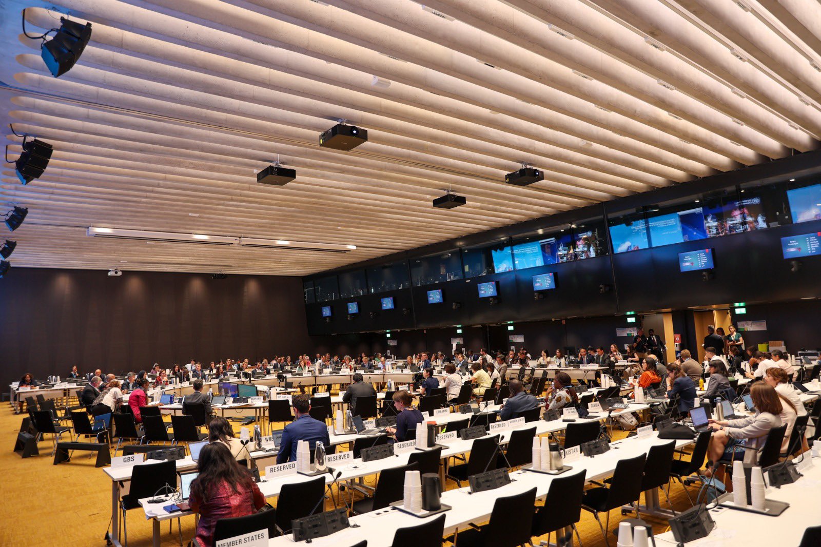 WHO Director-General Dr. Tedros Adhanom Ghebreyesus formally recognised President Kagame's role in championing a stronger international framework to enhance global health security during the closing of the inaugural WHO Pandemic Agreement meeting.