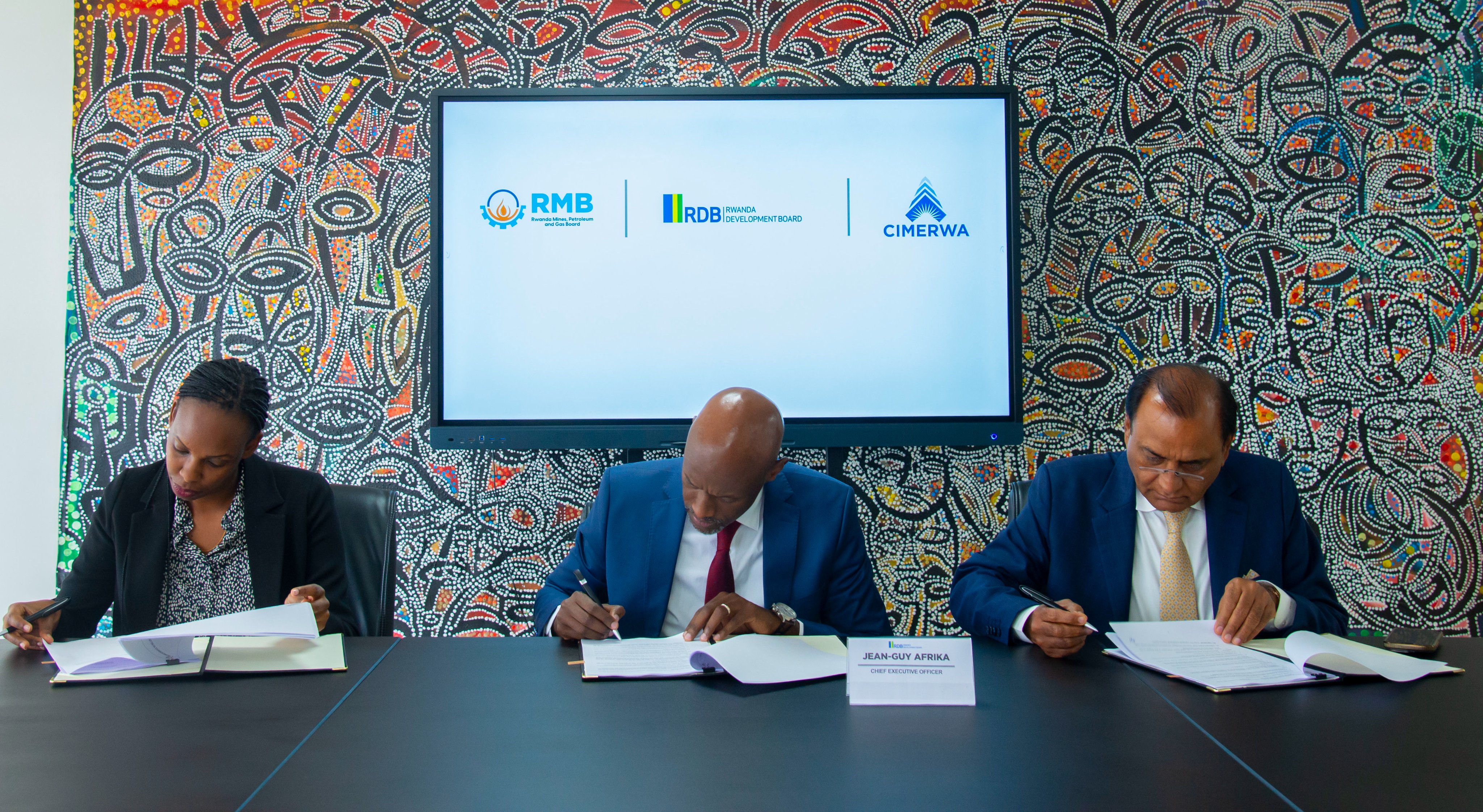 The new plant is expected to reduce Rwanda’s dependence on cement imports, create jobs, and support the country’s infrastructure development with sustainable quarrying practices.