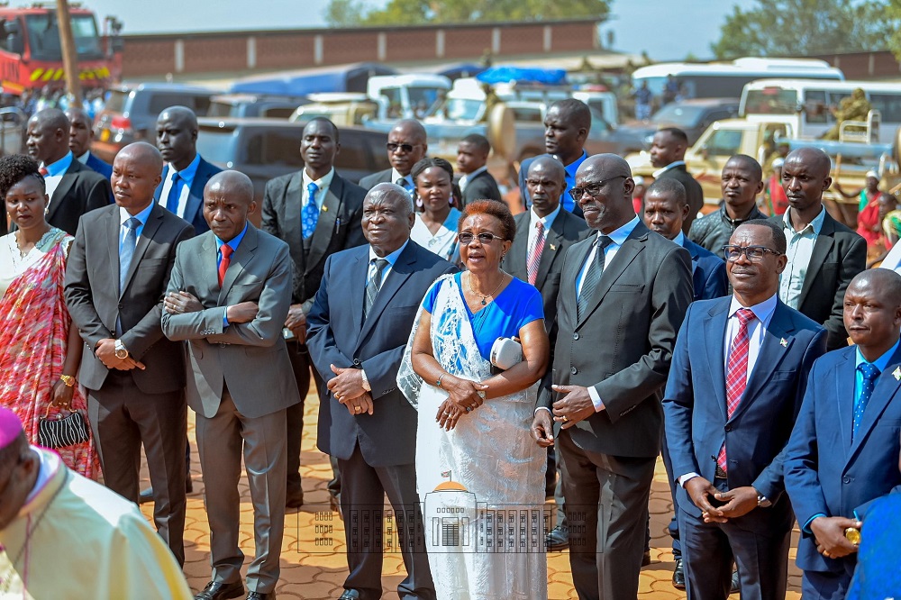 Various officials attended the ceremony.