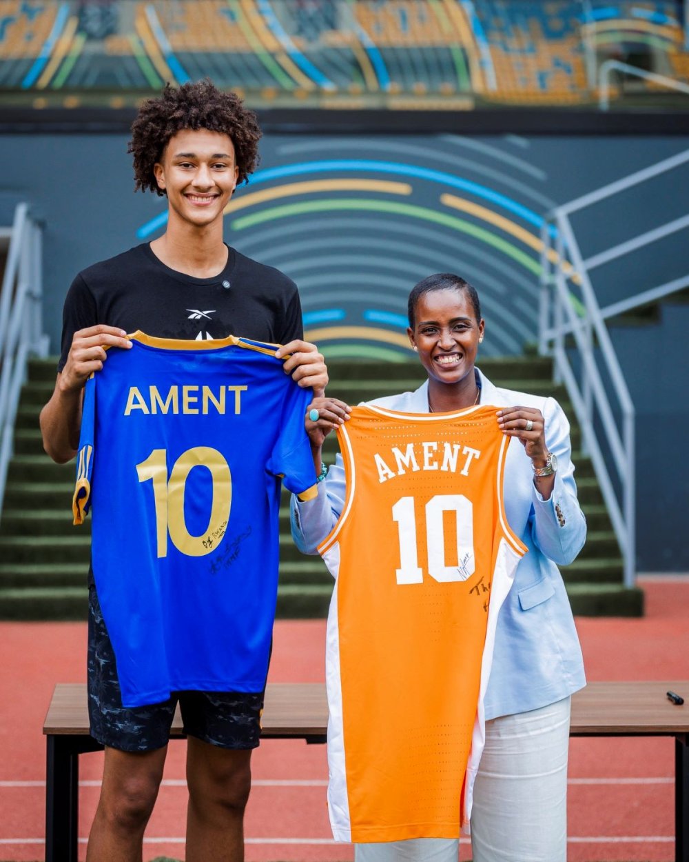 The Minister of Sports, Nelly Mukazayire, has received Nate Ament, one of the most promising young basketball players.