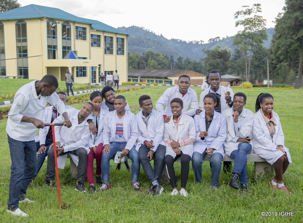 The College of Agriculture, Animal Sciences and Veterinary Medicine (CAVM) is one of the 6 colleges of the University of Rwanda (UR)