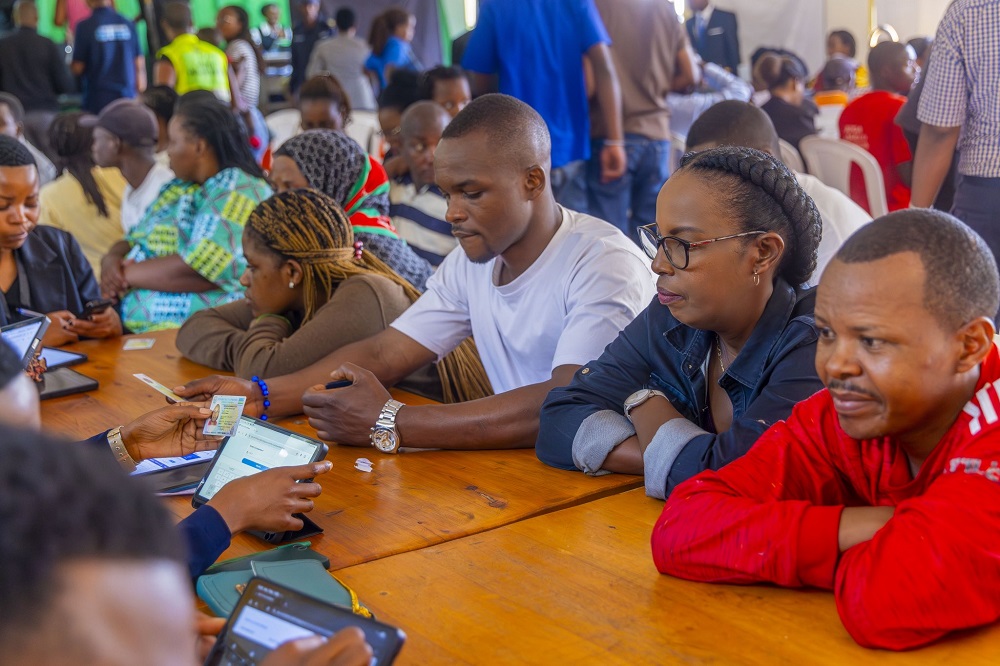 Vice Mayor of the City of Kigali in charge of Socio-Economic Affairs, Martine Urujeni, attended the identity verification exercise.