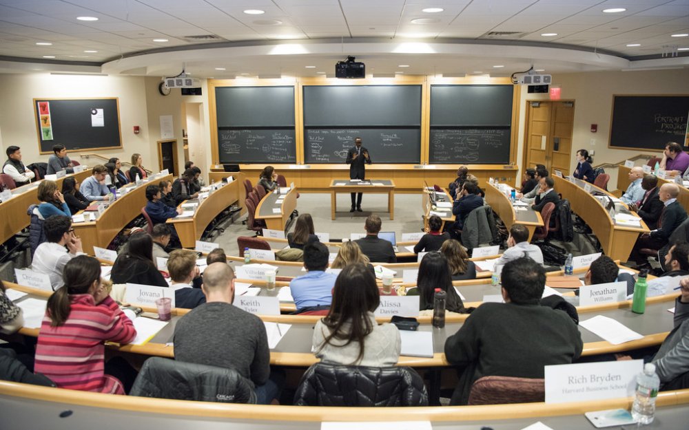 Kagame speaks at Harvard Business School Class in Boston on 10th March 2017