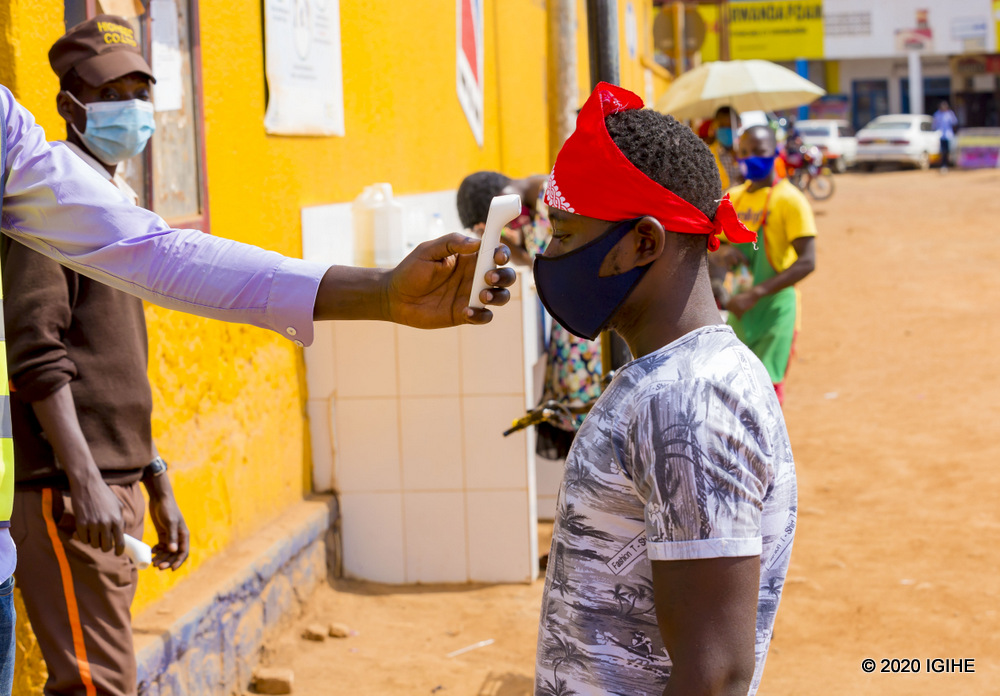 All entrants are first tested temperature before entering the market