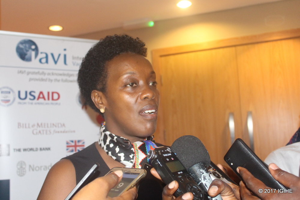 Minister of Health, Dr. Diane Gashumba acknowledging the meeting committed on coming up with discovering HIV/AIDS virus vaccine
