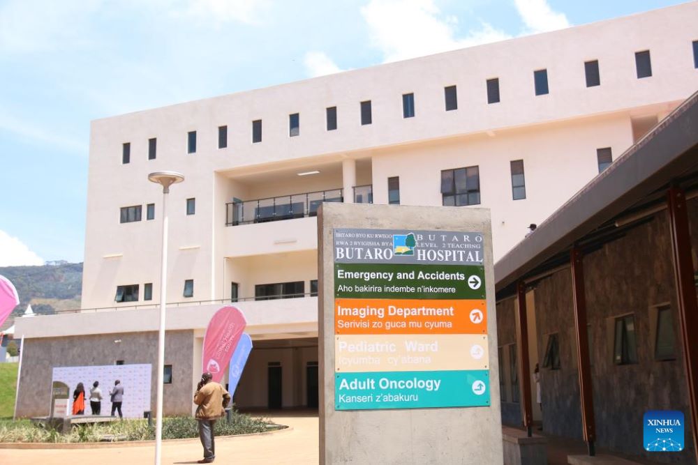 This photo taken on Oct. 3, 2023 shows the newly expanded Butaro Level II Teaching Hospital in Burera District in northern Rwanda.  A newly revamped hospital, constructed by the China Civil Engineering Construction Corporation (CCECC), was officially commissioned Tuesday in Burera District in northern Rwanda.  The Butaro Level II Teaching Hospital, which was expanded from 150 beds to 256 beds, now features upgraded emergency, intensive care, imaging, and oncology facilities. (Photo by Huang Wanqing/Xinhua)